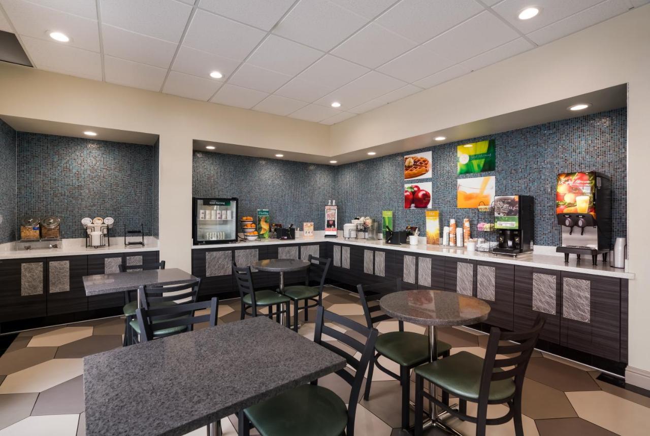 Quality Inn Fairfield Napa Valley Area Екстериор снимка