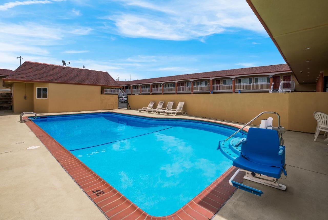 Quality Inn Fairfield Napa Valley Area Екстериор снимка